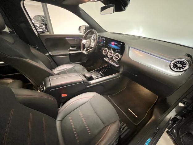 MERCEDES-BENZ EQA 250 AMG Line  
