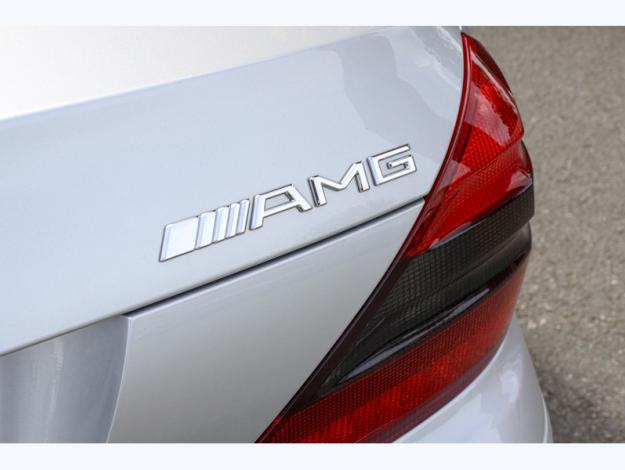 MERCEDES-BENZ SL 55 AMG  