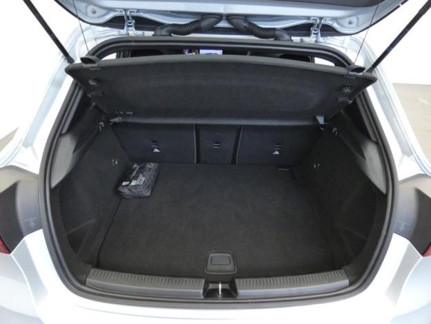 MERCEDES-BENZ Classe A 180 AMG Line  