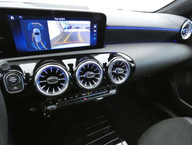 MERCEDES-BENZ Classe A 180 AMG Line  