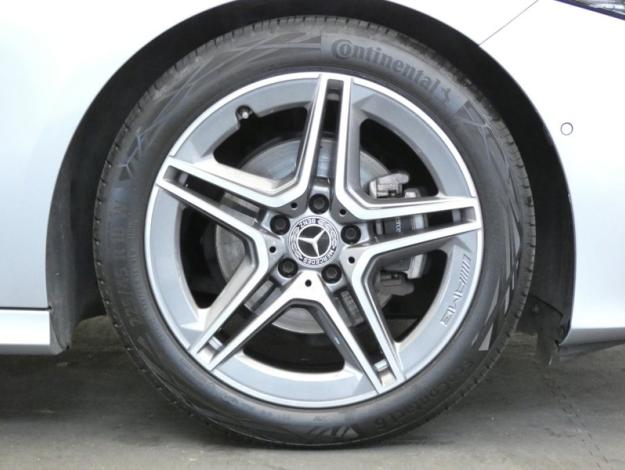 MERCEDES-BENZ Classe A 180 AMG Line  