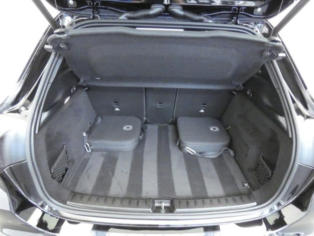 MERCEDES-BENZ GLA 250 e Progressive Line  GLA 250 e Progressive Line