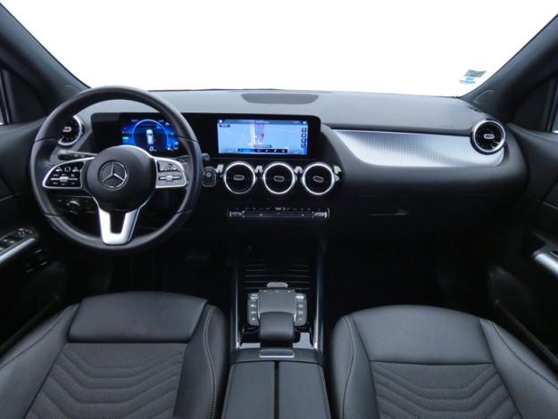 MERCEDES-BENZ GLA 250 e Progressive Line  GLA 250 e Progressive Line