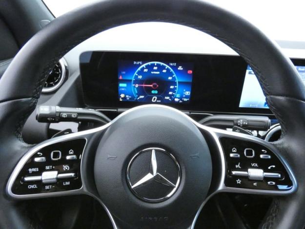 MERCEDES-BENZ GLA 250 e Progressive Line  GLA 250 e Progressive Line