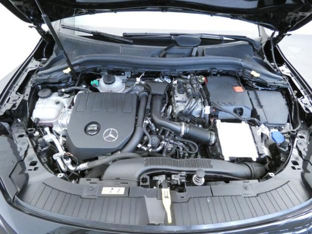 MERCEDES-BENZ GLA 250 e Progressive Line  GLA 250 e Progressive Line