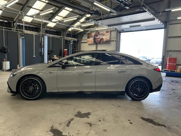 MERCEDES-BENZ EQE 43 MERCEDES-AMG 4MATIC  