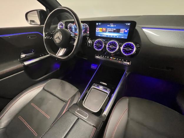 MERCEDES-BENZ GLA 200 d AMG Line  