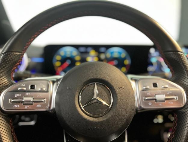 MERCEDES-BENZ Classe A 200 d AMG Line  