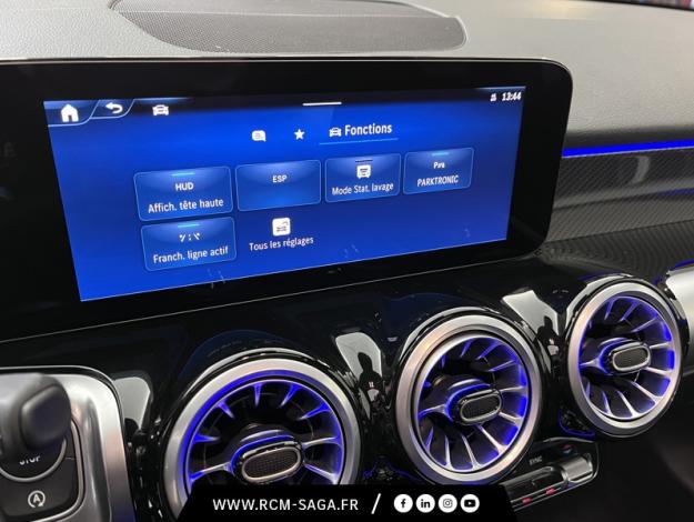 MERCEDES-BENZ GLB 200 d AMG Line  