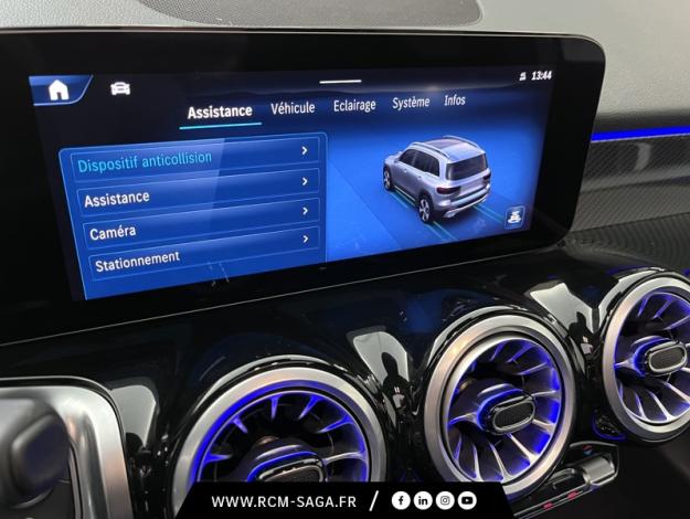 MERCEDES-BENZ GLB 200 d AMG Line  