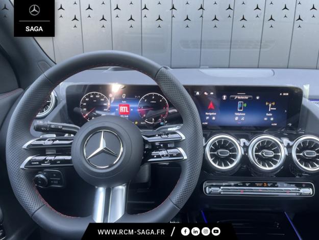 MERCEDES-BENZ GLA 200 d AMG Line  GLA 200 d AMG Line