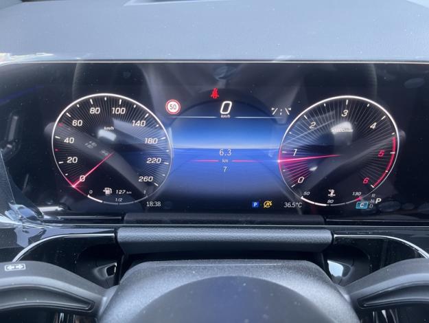 MERCEDES-BENZ GLA 200 d AMG Line  GLA 200 d AMG Line