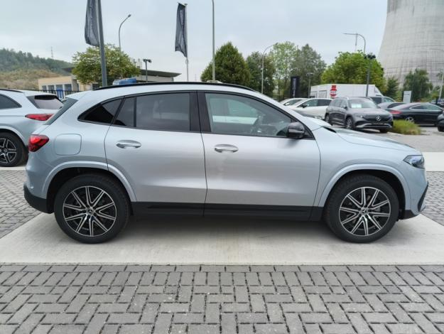 MERCEDES-BENZ EQA 250 + Star Edition - SAGA Huy (+32 85 23 69 00) 
