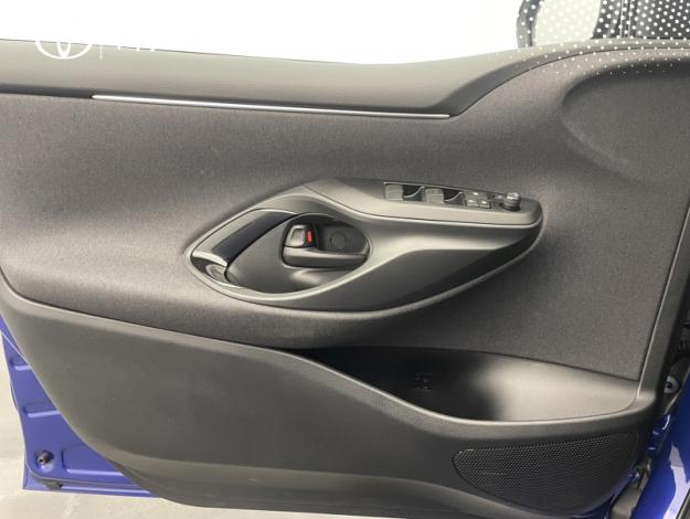 TOYOTA Yaris Hybride Hybride 116h Collection  PANO MC24