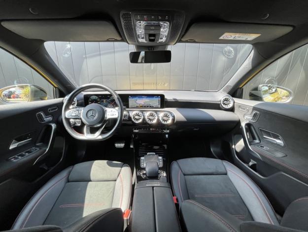 MERCEDES-BENZ Classe A 200 d AMG Line  
