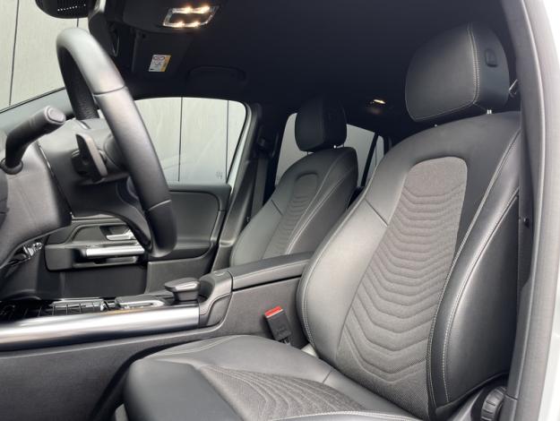 MERCEDES-BENZ GLA 200 d  Business Line  