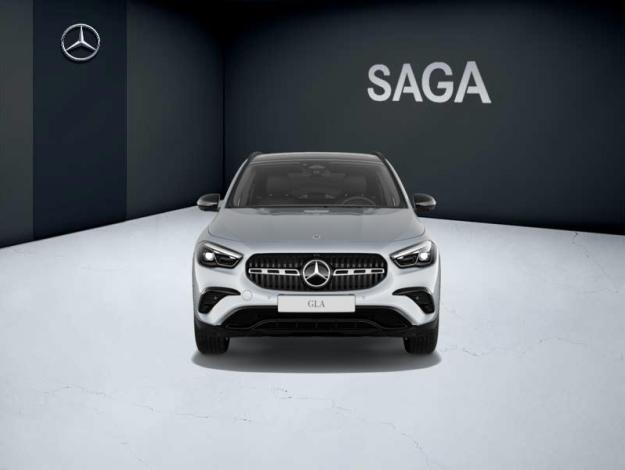 MERCEDES-BENZ GLA 180 d Progressive Line  GLA 180 d Progressive Line