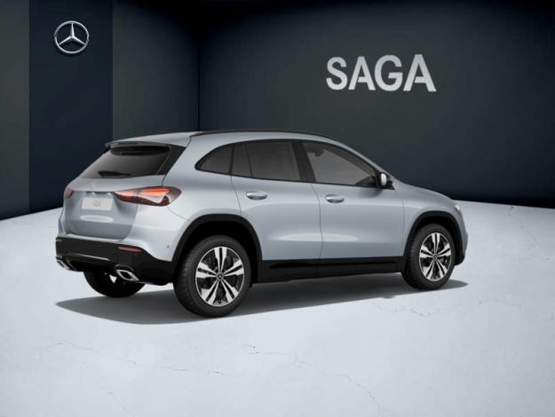 MERCEDES-BENZ GLA 180 d Progressive Line  GLA 180 d Progressive Line