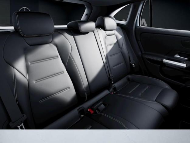 MERCEDES-BENZ GLA 180 d Progressive Line  GLA 180 d Progressive Line