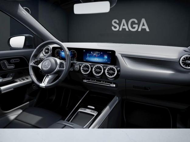 MERCEDES-BENZ GLA 180 d Progressive Line  GLA 180 d Progressive Line