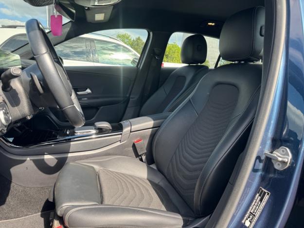 MERCEDES-BENZ A 180 d Business Line  