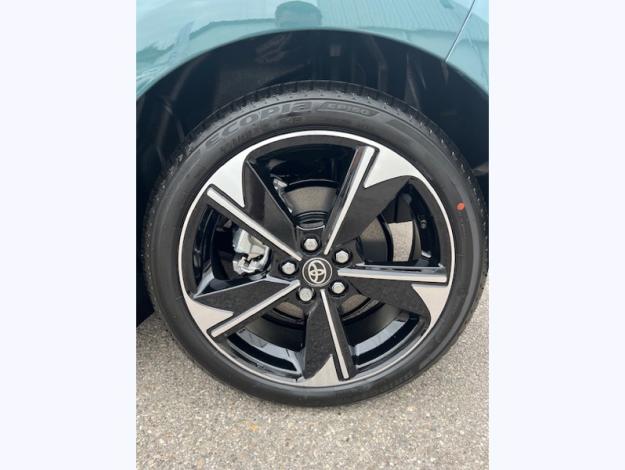 TOYOTA Yaris Hybride Hybride 130h Collection  