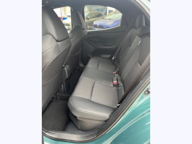 TOYOTA Yaris Hybride Hybride 130h Collection  