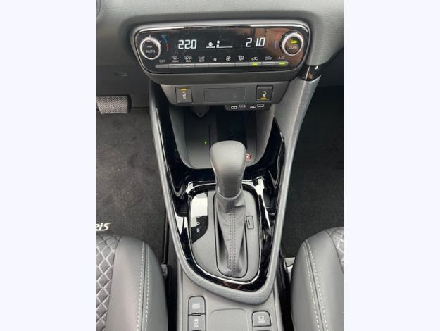 TOYOTA Yaris Hybride Hybride 130h Collection  
