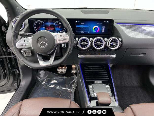 MERCEDES-BENZ GLA 250 e AMG Line  