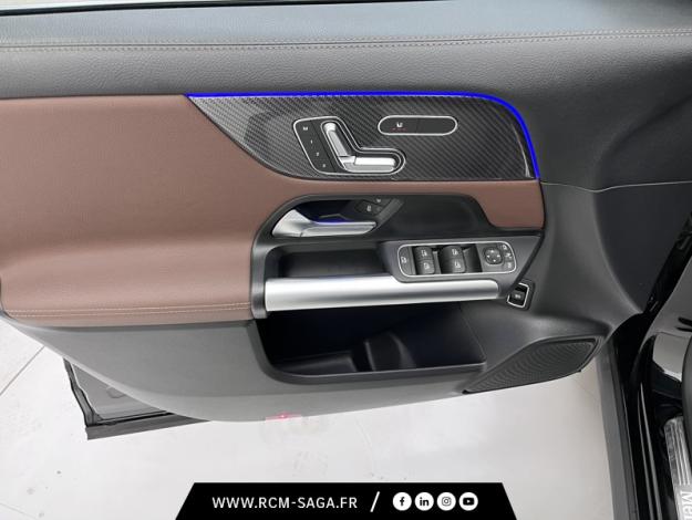 MERCEDES-BENZ GLA 250 e AMG Line  
