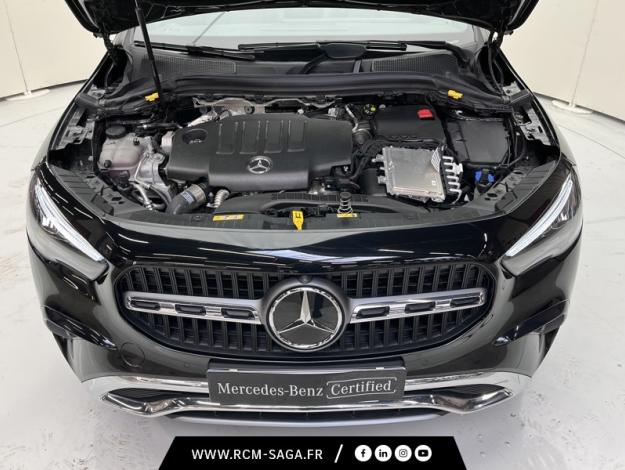 MERCEDES-BENZ GLA 200 d Progressive Line  