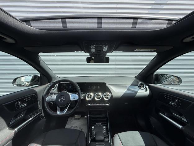 MERCEDES-BENZ GLA 200 d AMG Line  