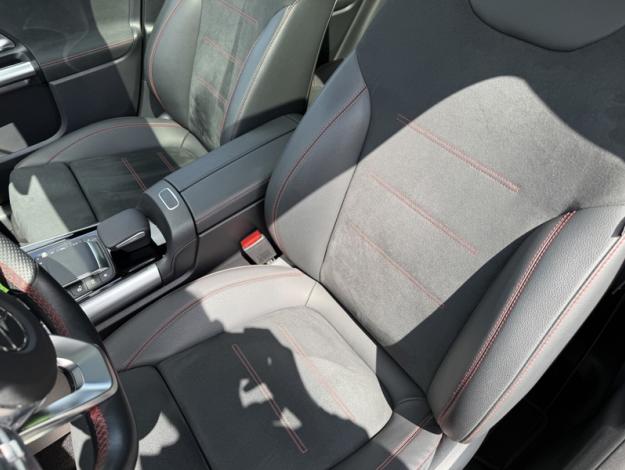 MERCEDES-BENZ GLA 200 d AMG Line  