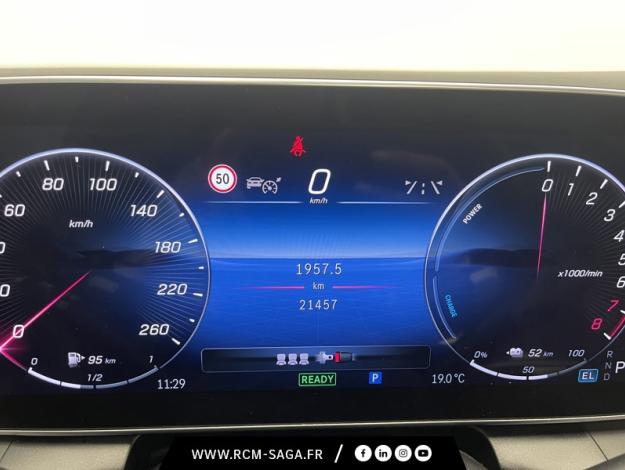 MERCEDES-BENZ GLC Coupé GLC 300 e Hybrid EQ 4MATIC Coupé AMG Line  GLC 300 e Hybrid EQ 4MATIC Coupé AMG Line