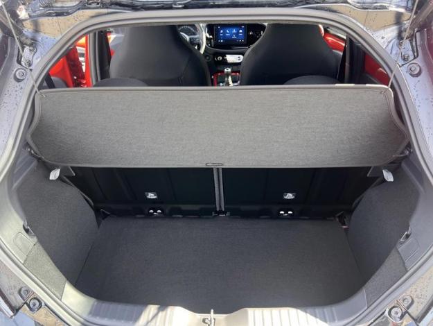 TOYOTA Aygo X 1.0 VVT-i 72 Design Zen Radars  