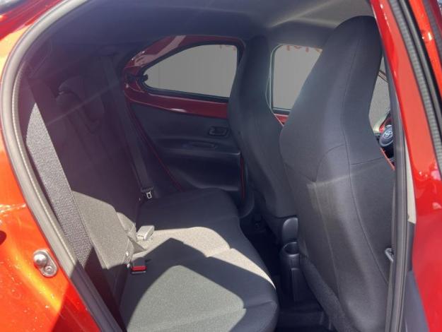 TOYOTA Aygo X 1.0 VVT-i 72 Design Zen Radars  