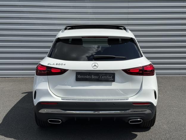 MERCEDES-BENZ GLA 200 d AMG Line  