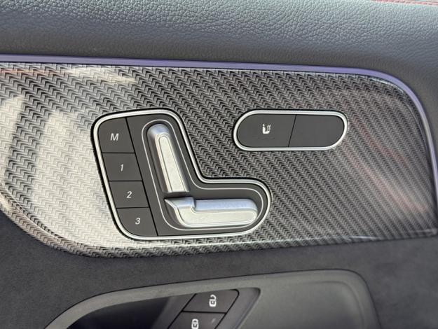 MERCEDES-BENZ GLA 200 d AMG Line  
