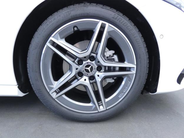 MERCEDES-BENZ Classe A 200 d AMG Line  Classe A 200 d AMG Line
