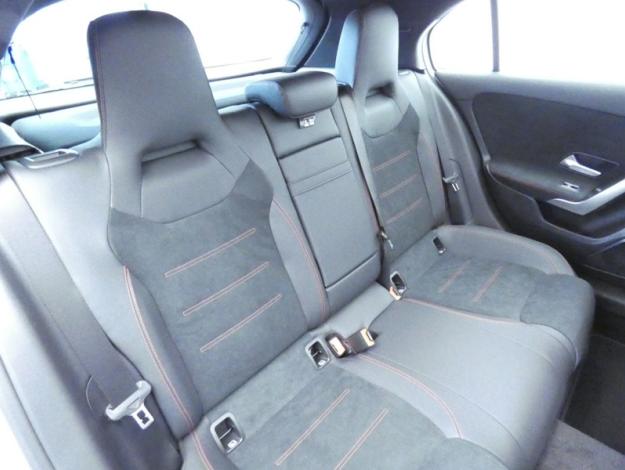 MERCEDES-BENZ Classe A 200 d AMG Line  Classe A 200 d AMG Line
