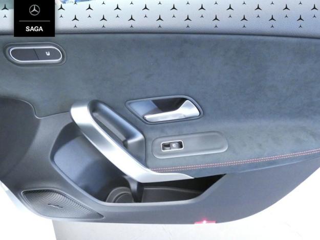 MERCEDES-BENZ Classe A 200 d AMG Line  Classe A 200 d AMG Line