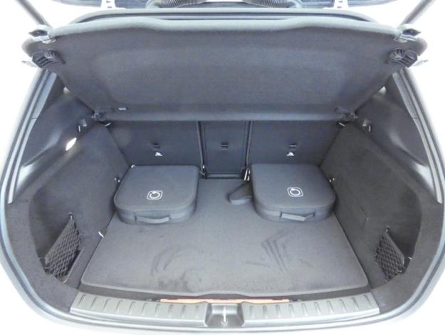 MERCEDES-BENZ GLA 250 e Hybrid EQ Business Line  GLA 250 e Hybrid EQ Business Line