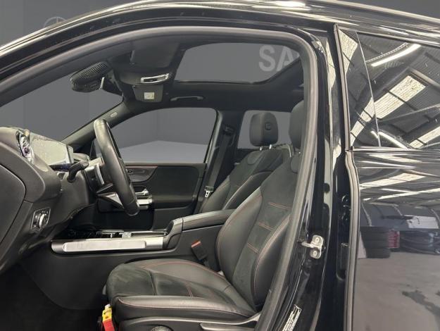 MERCEDES-BENZ GLB-Klasse GLB 200 d AMG Line