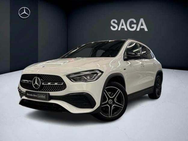 MERCEDES-BENZ GLA 250 e AMG Line  