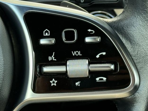 MERCEDES-BENZ Classe A 180 d Progressive Line  