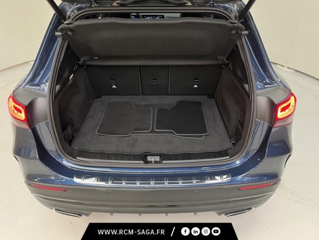 MERCEDES-BENZ GLA 200 d AMG Line  