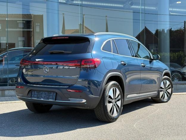 MERCEDES-BENZ EQA 250 Business Edition PREMIUM  