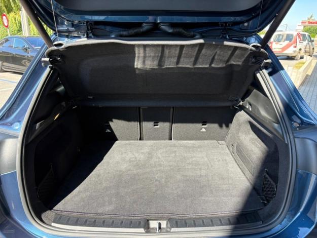 MERCEDES-BENZ EQA 250 Business Edition PREMIUM  