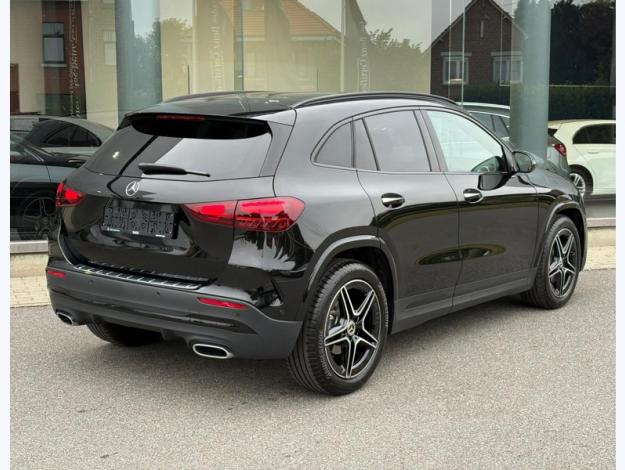 MERCEDES-BENZ GLA-Klasse GLA 180 Off-Roader