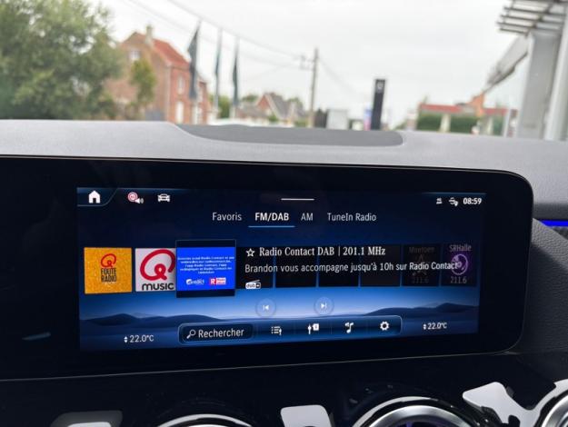 MERCEDES-BENZ GLA-Klasse GLA 180 Off-Roader